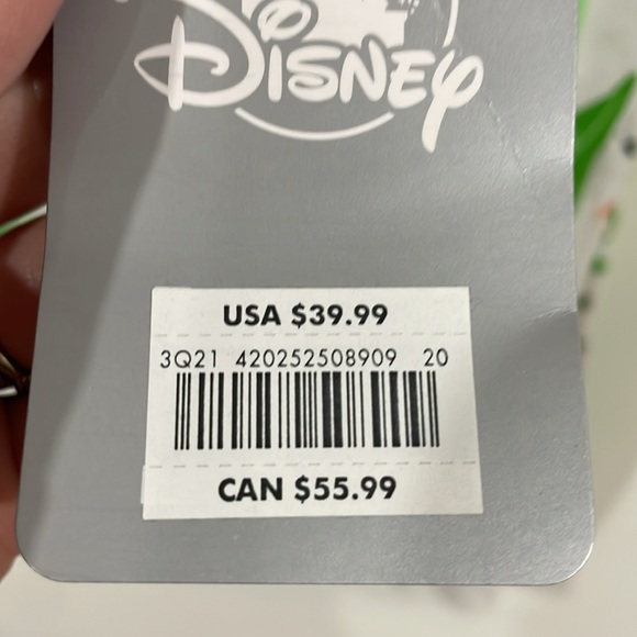 NWT Disney Hawaiian long sleeve - Picture 3 of 4